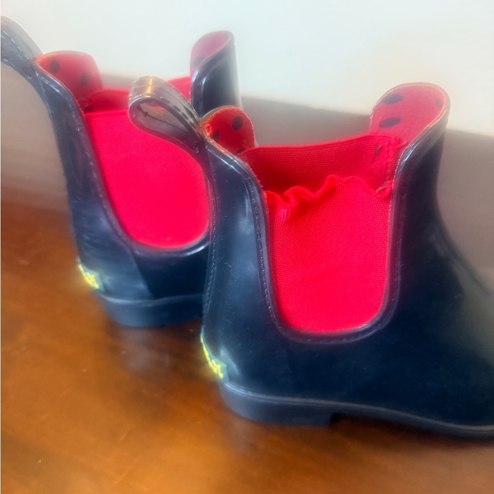 Ralph Lauren GUC Tally-Bo black rain boot. These have red side gussets size 5 - Picture 5 of 7